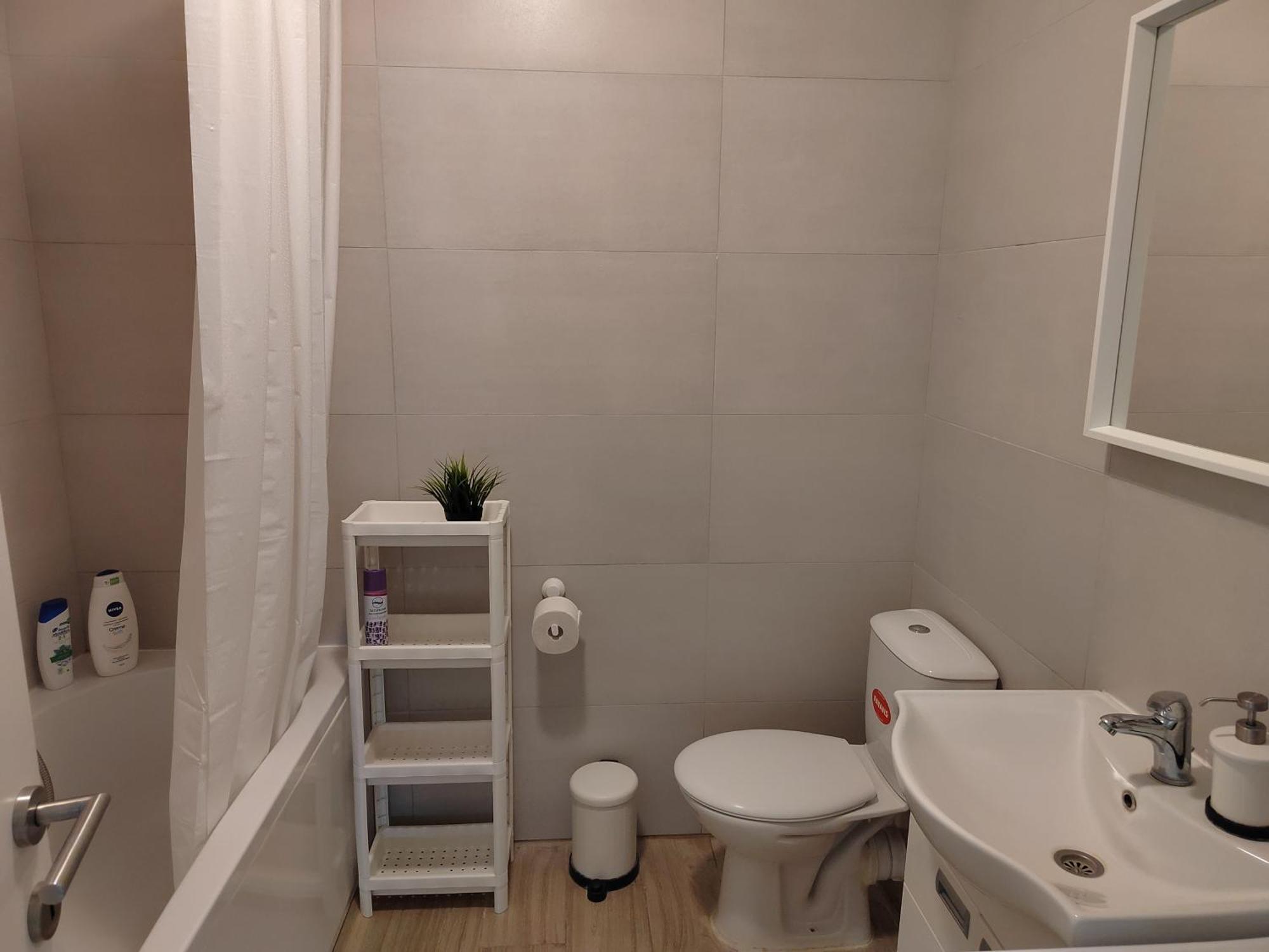 Lovely One Bedroom Apartment Ub Exterior photo